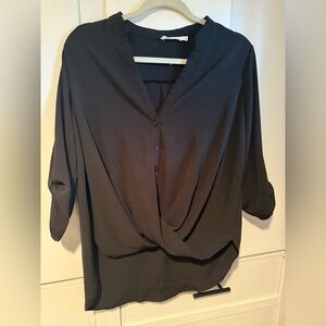 Black Lush Roll Tab Sleeve Surplice V-Neck Blouse
Size XS